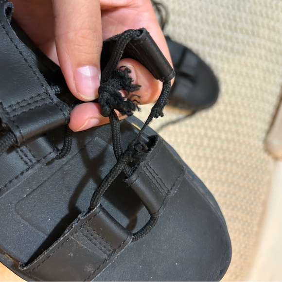 SOLD: Dr Marten Nartilla Platform Sandals - Picture 3 of 3